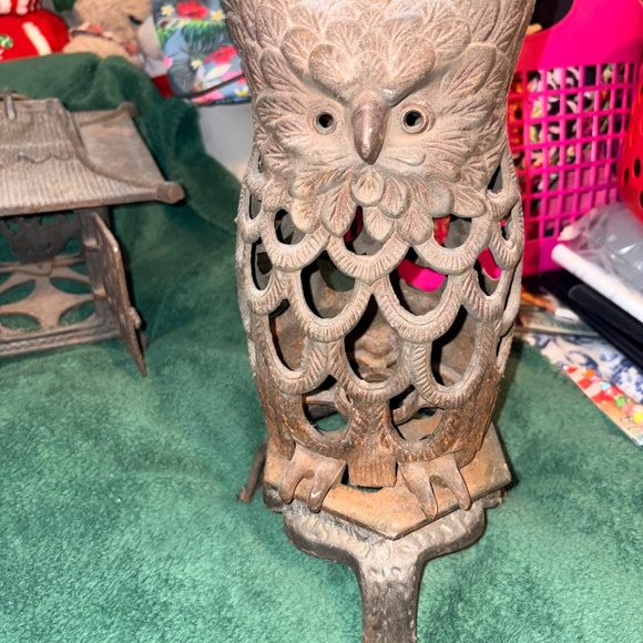 Japanese Antique Iron Owl Lantern - Picture 5 of 5